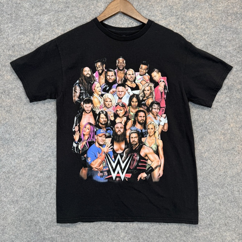 WWE Superstars Group T Shirt Mens Medium (fits Small) John Cena Wrestling Tee